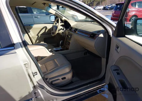 2005 Ford Five Hundred Sel from USA, damaged, VIN 1FAFP24185G143867